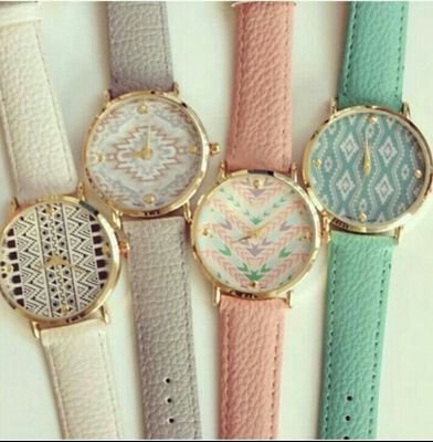 Venta de relojes, complementos y mucho más. Entrega en mano en Écija y Sevilla o envíos al resto de España. Pregunta sin compromiso. Gran variedad de productos.