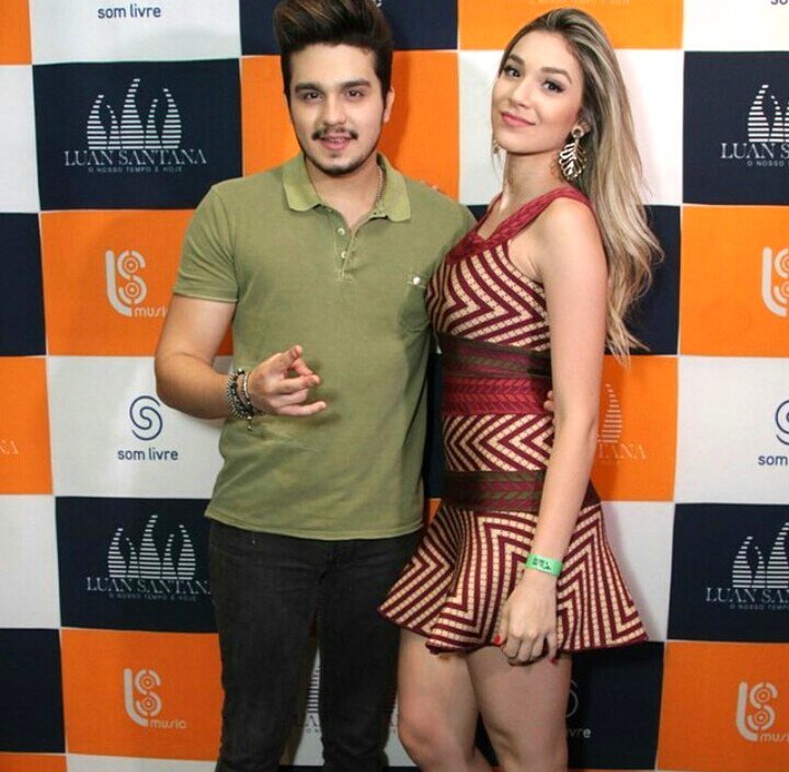 Sei lá você é diferente,Por voce vale a pena lutar. @luansantana