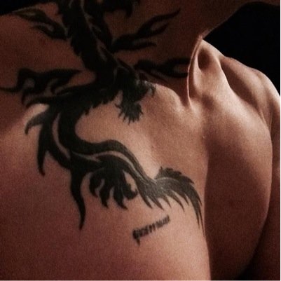 Aaron_thedragon's profile picture. love my 2 boys and love my football club