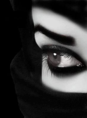 ‏لي الفخرلني قطعه من ضلعك