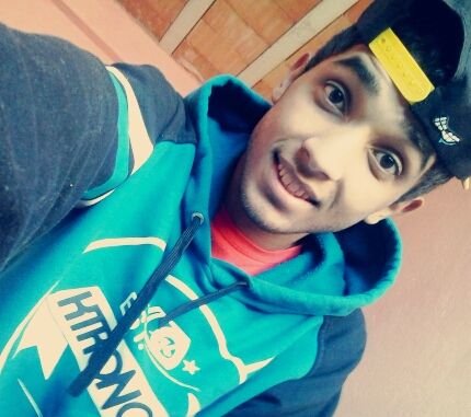 whats 03194258496.  face: http://t.co/ALiOIzYgIC      insta : @roonilson_f