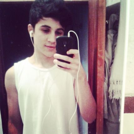 Namorando 3| Intagram http://t.co/loomCOTMgn | Meigo e abusado... brinks