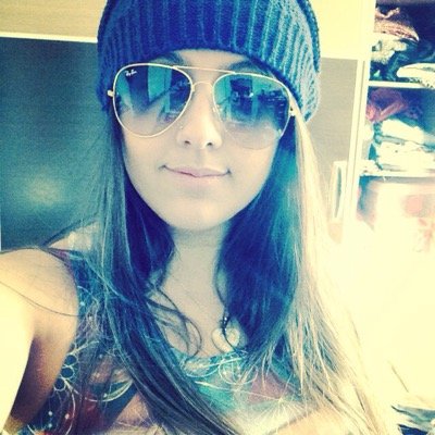Longe de toda negatividade... :)