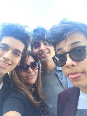 No se quien soy, ustedes saben? Cuenta especial de gorda fan de Sonus.
