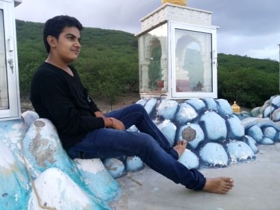 handsomeabhi89's profile picture. no bio but there'll be a history......