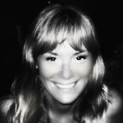 AnnieOvans's profile picture. mom, wife, travel junkie, catalyst of occasional a-ha-moments