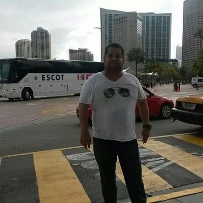 Experto en Administracion Publica, Docente Universitario,Consultor y Experto Supervisor CGE