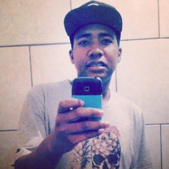 WhatsApp:51 83137063