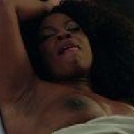 oitnbgoogless's profile picture. tweeting what oitnb fan accounts would google