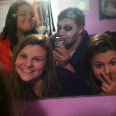 wishyouwereme96's profile picture. 