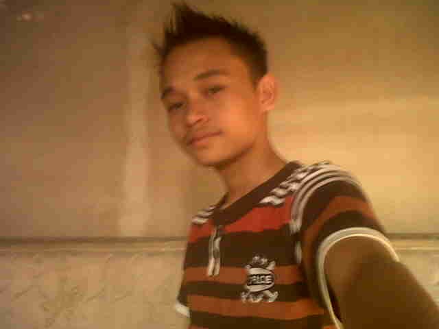 WwnGinanzhard's profile picture. 