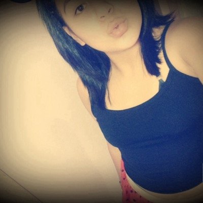 mi personalidad no definie mi actitud mi personalidas es quien soy y mi actitud es depende quien seas tu