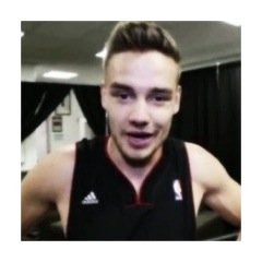 hi hun, i just gave you a free follow(: please follow my main @crimsonlwt !