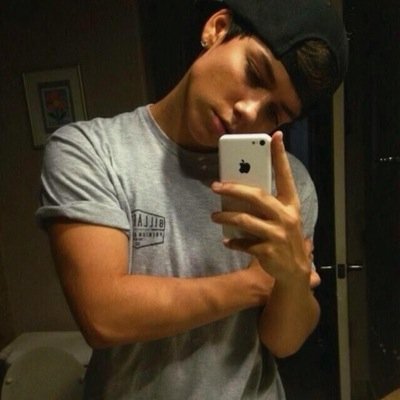 xwestuckerx Profile Picture