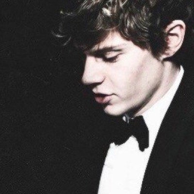“Normal people scare me.” – [RP|AHS]