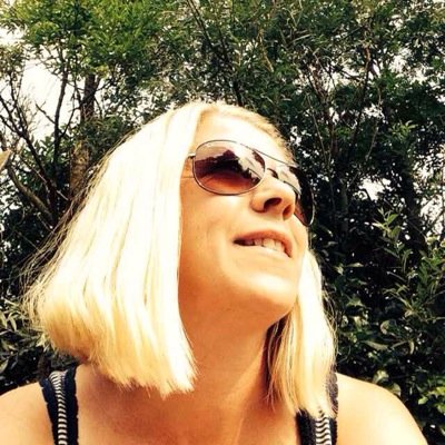 Mama van twee knappe zonen / getrouwd / salarisadviseur / Flynth / vrienden / uiteten / tennis