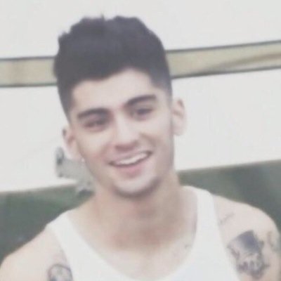 this is a free follow, please follow me on @crimsonlwt !
