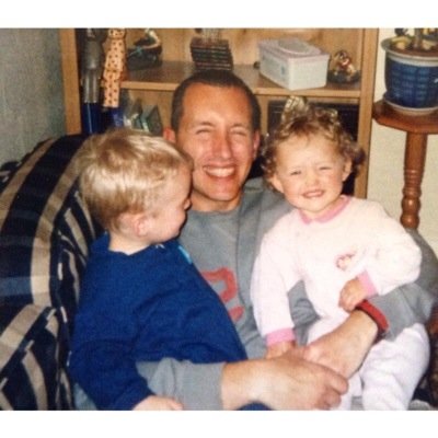 married to rachel dad to twins charlotte and jack.firefighter,love golf and manchester united.