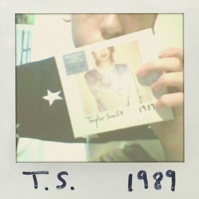 #SwiftieSince2009 ♥ #OnceASwiftieAlwaysASwiftie♥TAYLOR IS MY QUEEN♥♥♥
tumblr:BelieveInTaylorSwift☆