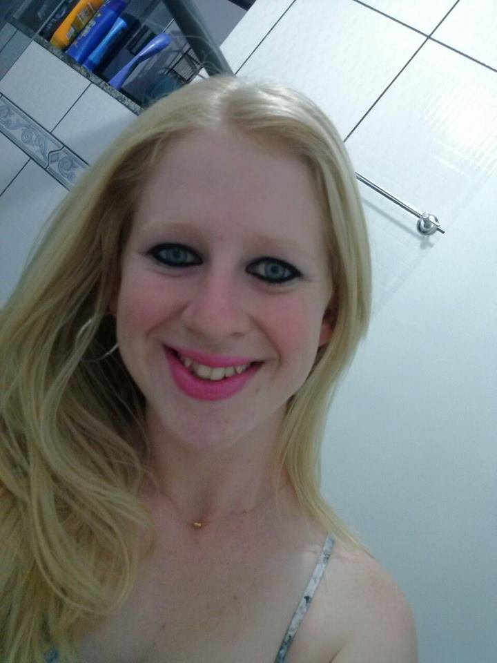me odeia! entra pra fila.