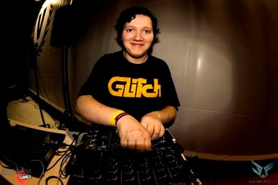 #Chunkr  Pieter is gewoon baas.  #TeamDDG  Dusdavidgames is ook baas!  #Dusdavid  Fanboy