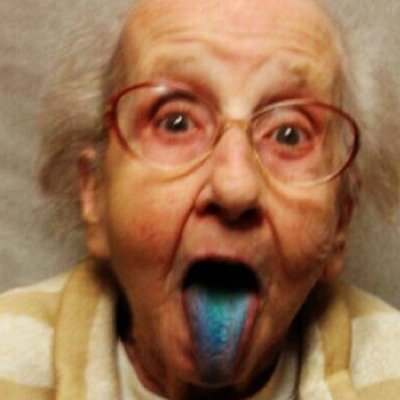 grossmutter_son's profile picture. Coolest grandma is Hameln. guardian to four beautiful grandbabies