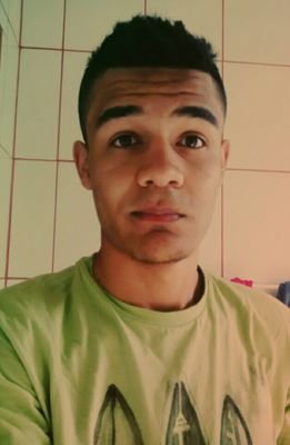 Eu só quero ser feliz, o resto é resto.