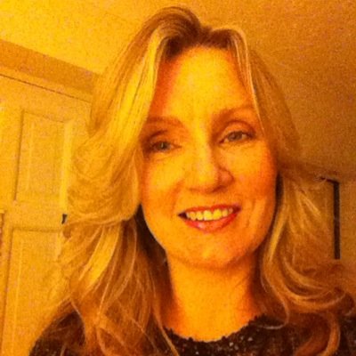 Yvonne38's profile picture. 