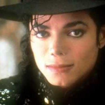 To give someone a piece of your heart, is worth more than all the wealth in the world -Michael Jackson-