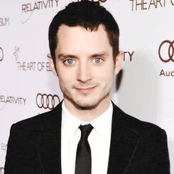 FakingElijah's profile picture. You probably know me as that Hobbit who saved Middle Earth by throwing a ring into some lava [18+RP NOT the real Elijah]