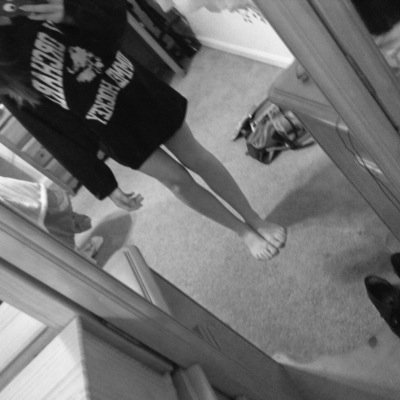 BoneScarecrow's profile picture. Shattered and broken, Like dust from stars. CW: 106 GW: 90