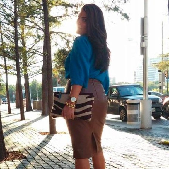 Designer of Sozo United handbags. Style Advocate. Living life on purpose.