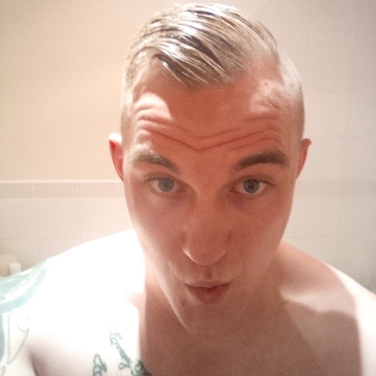 herrod1989's profile picture. Big fan of chicken, bbq sauce and desperados