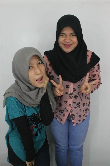 tasyakura's profile picture. THE FOUR♚
 ig : tasyakura 
Line I'd: tasyakura
Snapchat : tasyakura
path: tasyakura tacik