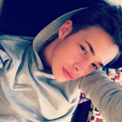 levigroen2010's profile picture. 