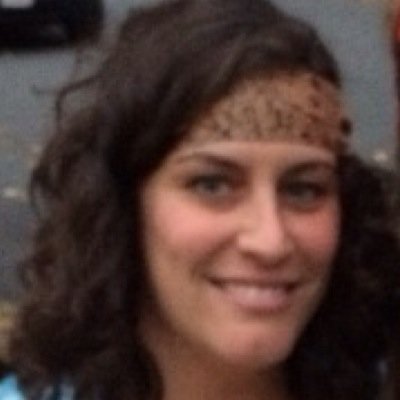 Hi I am Jenifer. Married to amazing man and have two beautiful daughters.