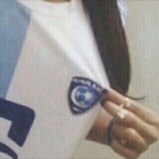 أحببت الهلال احتراما للحب