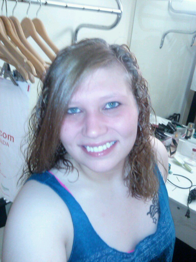 hey im anna and if you want to know anything just ask lol