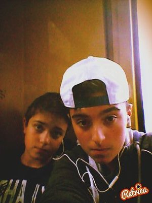 my name is Roberto♥
i'm13♥
i live in italy♥