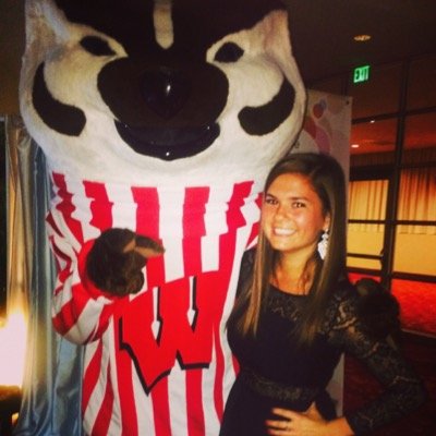 LizzyReybrock's profile picture. :)