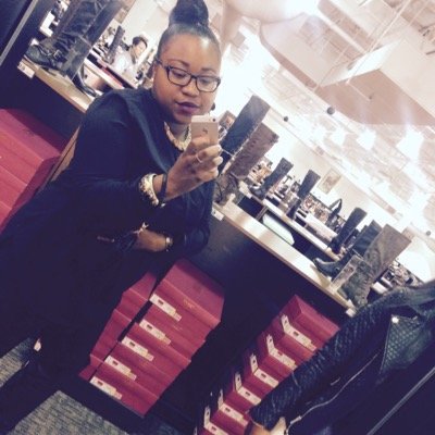 nay_simone's profile picture. 19. 
DM(V)
IG: jeronayy