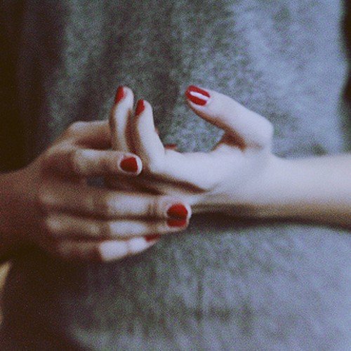 laren__22's profile picture. ‏‏‏‏مٌستبعدة من ذاكرة الحب تٌركت مٌهملة على عتبة ابواب النسيان لاتخاف الوحدة ولا تتأقلم مع الناس  5:47:30