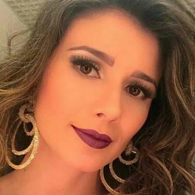 Dedicado a uma menina mulher que canta, encanta, e emociona a todos por onde passa. Pra Vc @PaulaFernandes7, que Vai Sem Limites pra Sonhar...  TE AMO!!