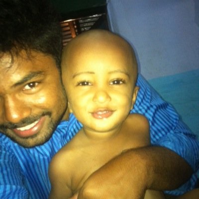 தன் உயிர் பிரியும் நிலை வரும் என்று தெறிந்தும் உன்னை ஈன்று எடுப்பவள் தாய் மட்டுமே்்்