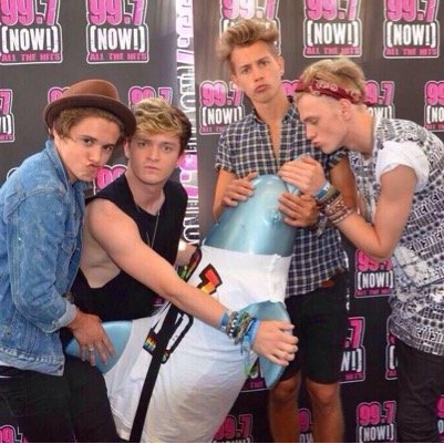 5 Seconds Of Summer & The Vamps Fan❤️// ExMagcon