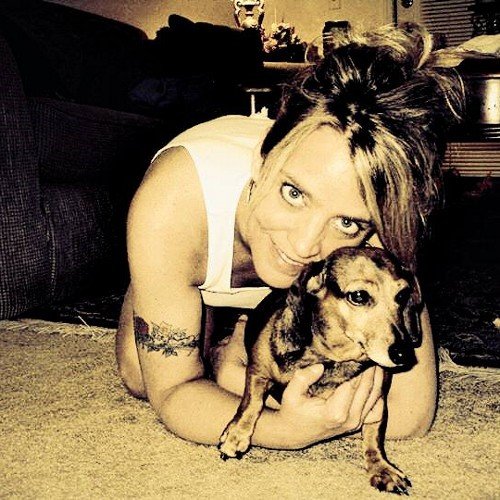 AmyEWood1's profile picture. 