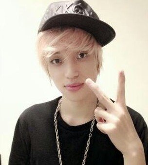 TEENTOPのニエルbot 本人様→(@AH_NIEL_) 20110326start～垢移動