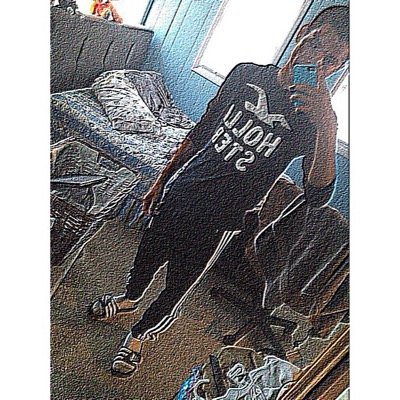 You Already Know I Follow Back #Wavy⛽️ang x18 Till the world crack ! @TiayanaHardy My everything  Go Follow her ASAP