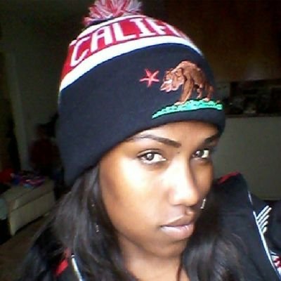 IM TRACEY UP COMIN SINGING SENSATION. IM OUT HERE TRYNA GET IT AND I WANT U TO HEAR IT. LOOK OUT FOR THE MUSIC AND SUPPORT. SHARE LIKE COMMENT REPOST THE
