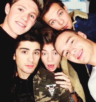 1direction_1d1's profile picture. 1D大好きです！
その他テイラーやアヴリルやジャスティンにもはまってます
よかったらフォローお願いします